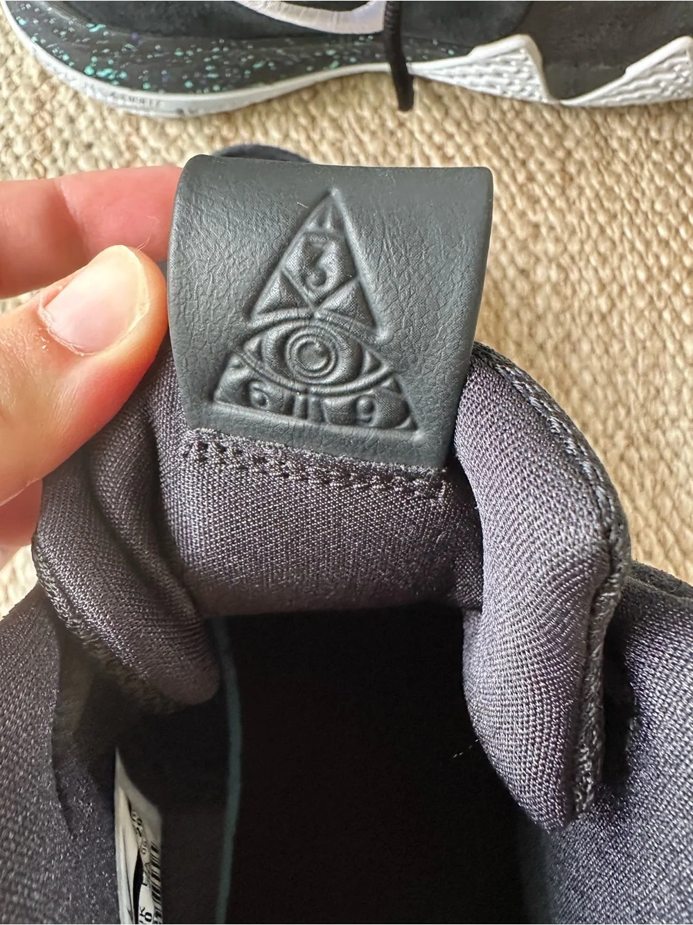 Nike Kyrie 4 Ankle Taker Men’s Basketball Sneakers